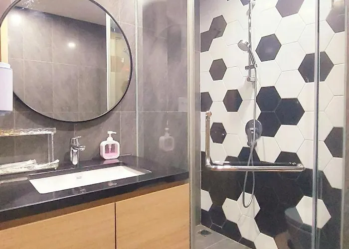 Sweet - System At Citadines Marina Building Hạ Long