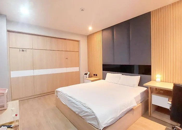 Sweet - System At Citadines Marina Building * Hạ Long
