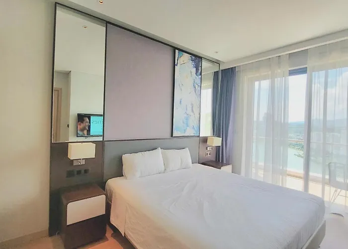 Sweet - System At Citadines Marina Building Hạ Long